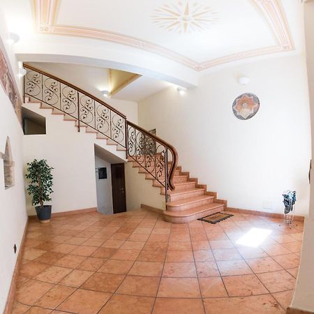 Welcome Traveller Il Borgo Apartment 巴多利诺 外观 照片